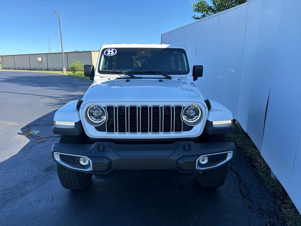 2025 Jeep Wrangler — detail view