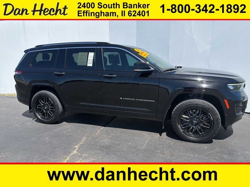2021 Jeep Grand Cherokee L Overland in Diamond Black — front three-quarter view
