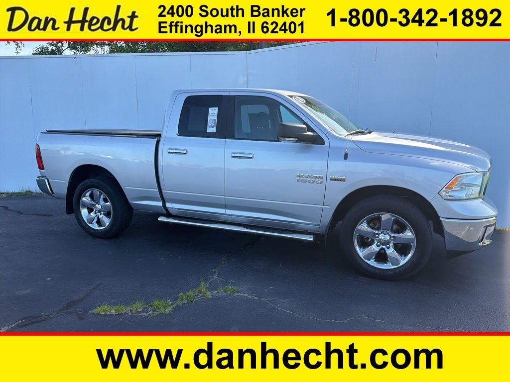2017 RAM 1500 Big Horn in Bright Silver Clearcoat Metallic — front three-quarter view