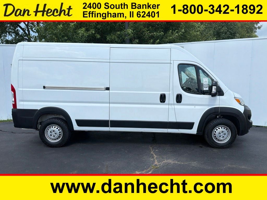 2025 RAM ProMaster 2500 High Roof 159 WB in Bright White Clearcoat — front three-quarter view