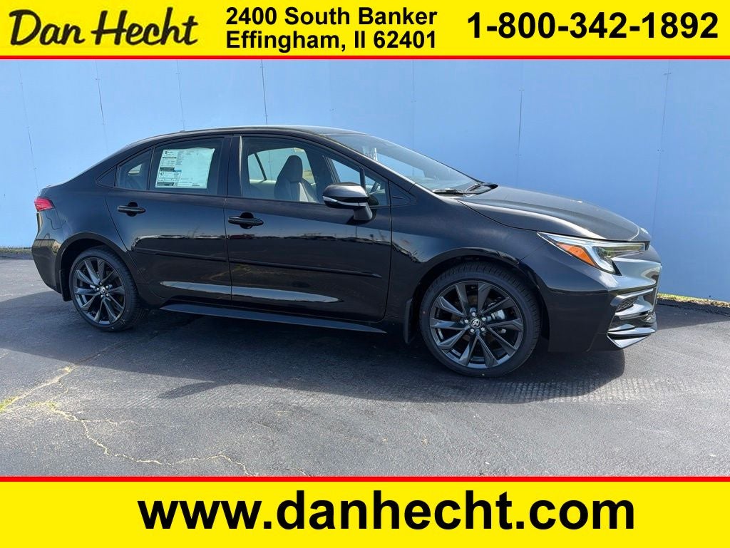 2026 Toyota Corolla Hybrid SE in Midnight Black Metallic — front three-quarter view